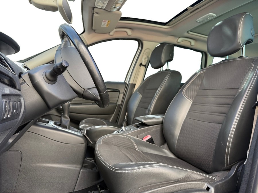 RENAULT d'occasion SCENIC 1.5 dCi 110ch Bose EDC Euro6 7 places 2015