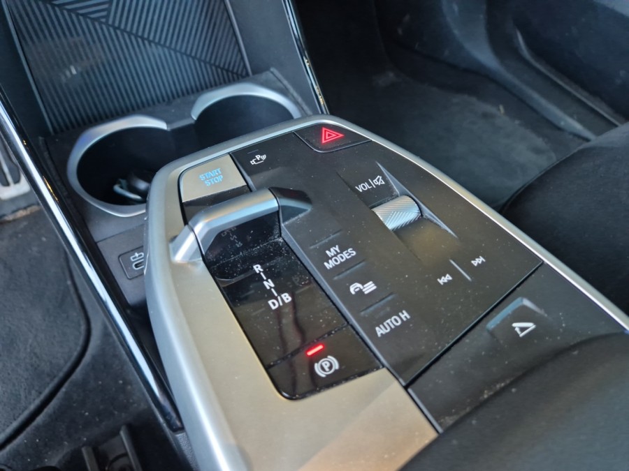 BMW d'occasion X1 ieDrive20 204ch M Sport de 2025 Valence (26)﻿