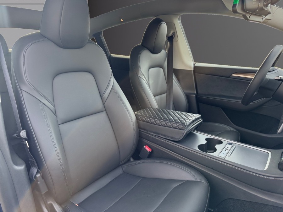 TESLA d'occasion MODEL Y 299ch 79.0kWh de 2024 Vernon (27)﻿