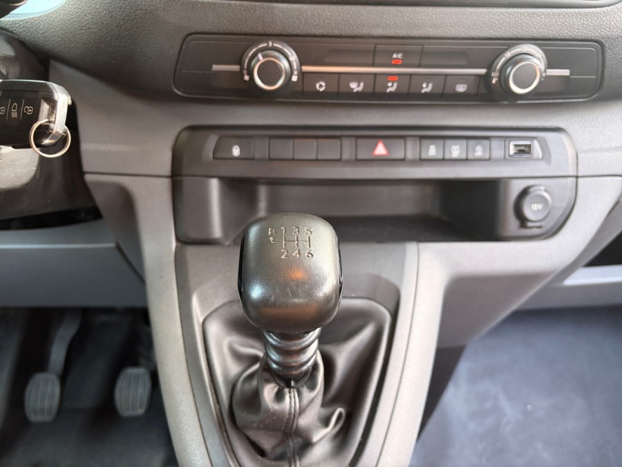 PEUGEOT d'occasion EXPERT TRAVELLER TRAVELLER 1.5 BLUE HDI 120 de