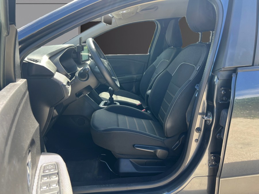 DACIA d'occasion JOGGER 1.0 TCE 110 de 2023 Reunion (97)﻿