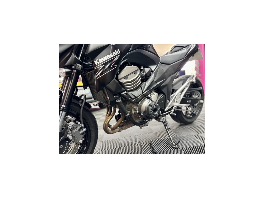 KAWASAKI d'occasion Z800 Z800 de 2013 Reims Tinqueux (51)﻿