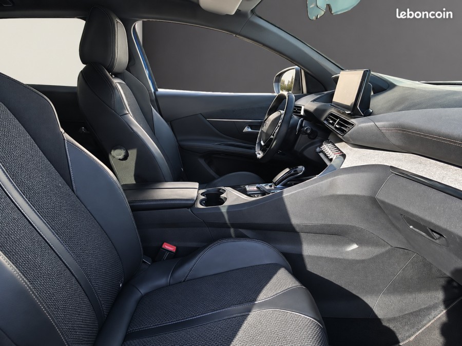 PEUGEOT d'occasion 3008 HYBRID 225 E-EAT PH2 de 2021 Beauvais (60)﻿