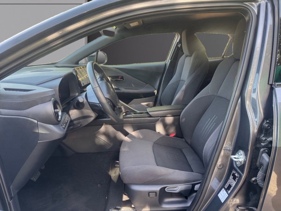 TOYOTA d'occasion C-HR 1.8 140H DYNAMIC BUSINESS de 2025 Montpellier