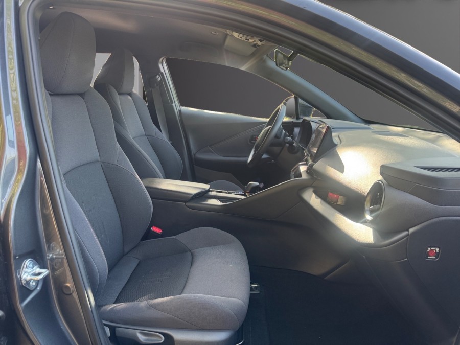 TOYOTA d'occasion C-HR 1.8 140H DYNAMIC BUSINESS de 2025 Montpellier