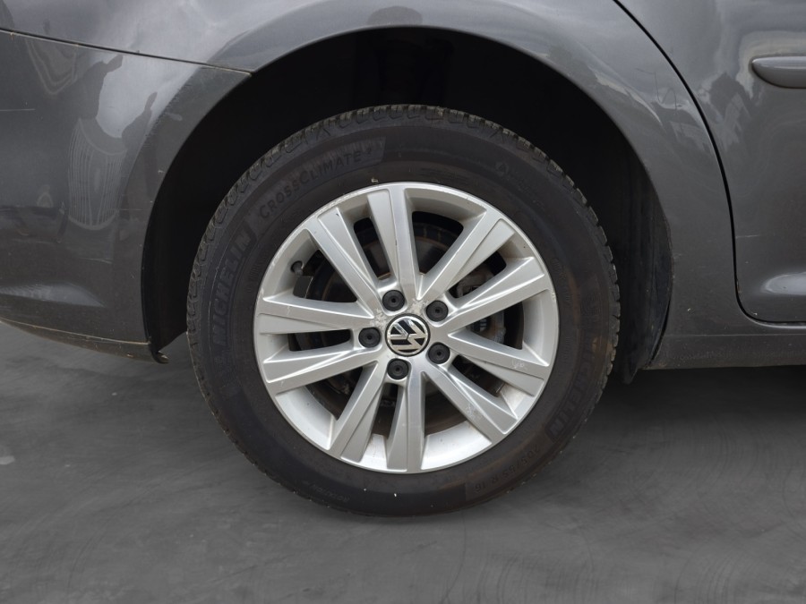 VOLKSWAGEN d'occasion TOURAN 1.6 TDI 105ch BlueMotion Technology FAP