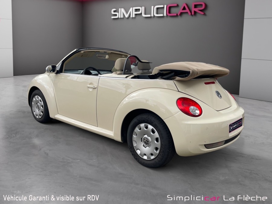 VOLKSWAGEN d'occasion NEW BEETLE 1.6 102ch Carat de 2007 La Flèche