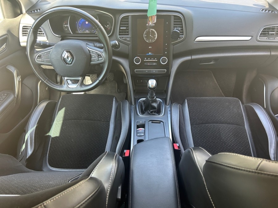 RENAULT d'occasion MEGANE TCE 130 LIMITED de 2017 Nord Isère (38)﻿