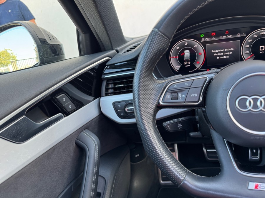 AUDI d'occasion A4 AVANT 35 TDI 163 BUSINESS LINE S TRONIC AUTO de
