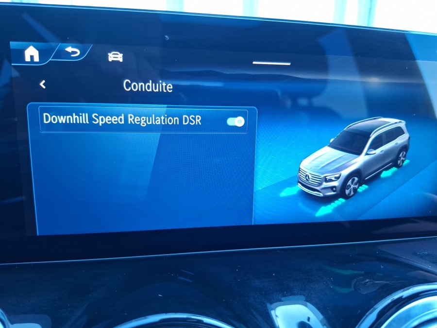 MERCEDES d'occasion GLB 220 D 4MATIC AMG LINE AUTO de 2024 Montreuil