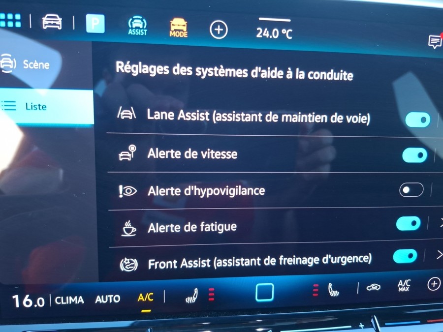 VOLKSWAGEN d'occasion GOLF 1.5 eTSI de 2025 Montreuil (93)﻿