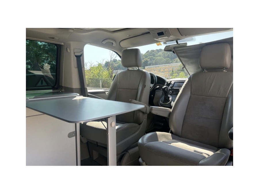 VOLKSWAGEN d'occasion TRANSPORTER CARAVELLE 2.0 BITDI 180 CONFORTLINE