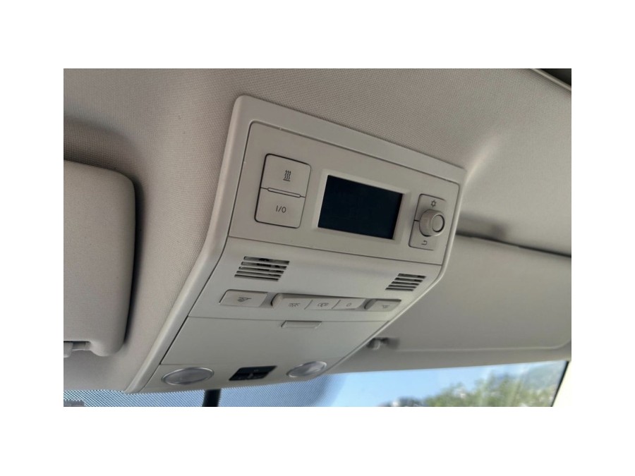 VOLKSWAGEN d'occasion TRANSPORTER CARAVELLE 2.0 BITDI 180 CONFORTLINE