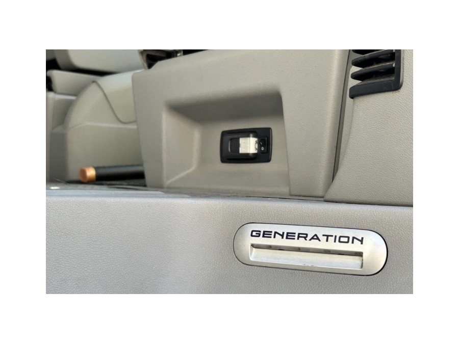 VOLKSWAGEN d'occasion TRANSPORTER CARAVELLE 2.0 BITDI 180 CONFORTLINE