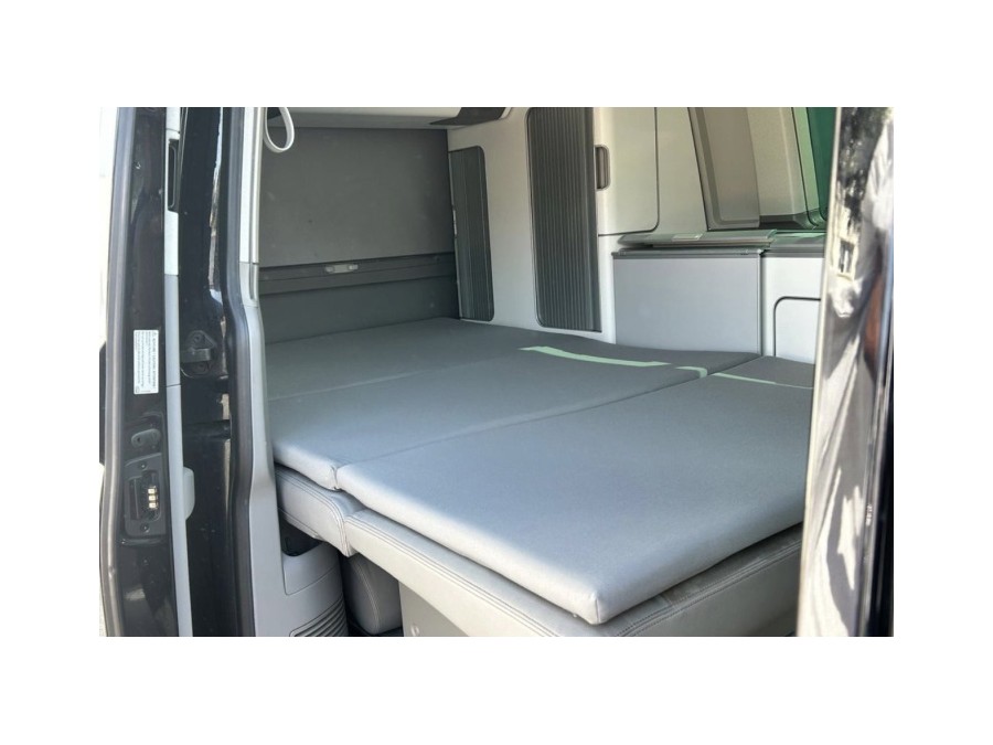 VOLKSWAGEN d'occasion TRANSPORTER CARAVELLE 2.0 BITDI 180 CONFORTLINE
