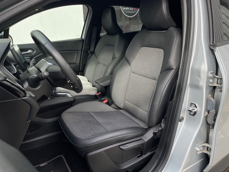 RENAULT d'occasion CAPTUR II 1.6 E TECH 145 RIVE GAUCHE AUTO de 2022