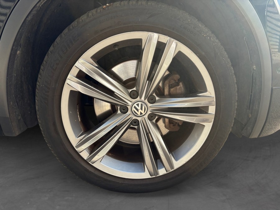 VOLKSWAGEN d'occasion TIGUAN 2.0 TDI R-Line de 2017 Genevois (74)﻿