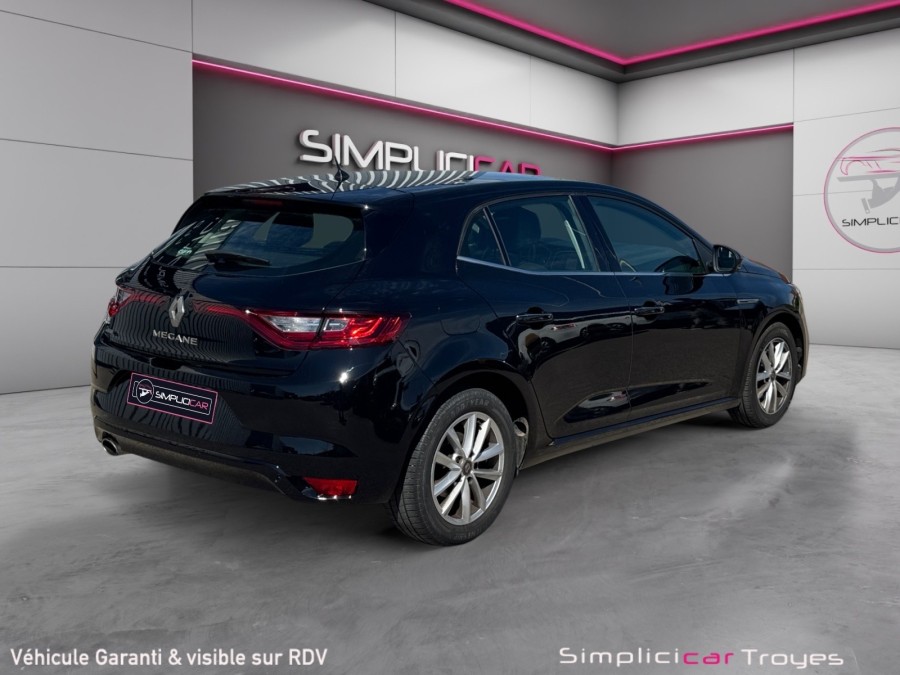 RENAULT d'occasion MEGANE 1.2 TCe 130ch energy Intens de 2017 Troyes