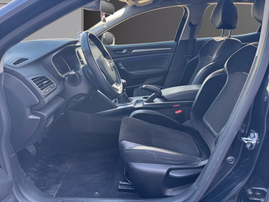 RENAULT d'occasion MEGANE 1.2 TCe 130ch energy Intens de 2017 Troyes