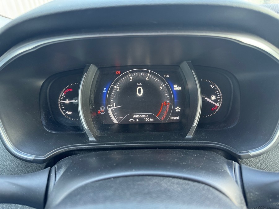 RENAULT d'occasion MEGANE 1.2 TCe 130ch energy Intens de 2017 Troyes