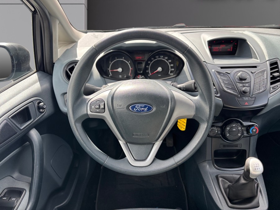 FORD d'occasion FIESTA 1.25 60 TREND de 2010 Reims Tinqueux (51)﻿