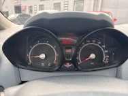 FORD d'occasion FIESTA 1.25 60 TREND de 2010 Reims Tinqueux (51)﻿