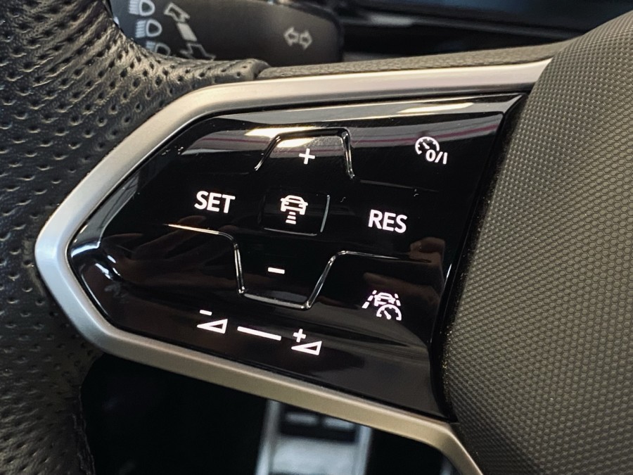 VOLKSWAGEN d'occasion T-ROC 1.5 TSI EVO 150ch R-Line de 2023 Annecy
