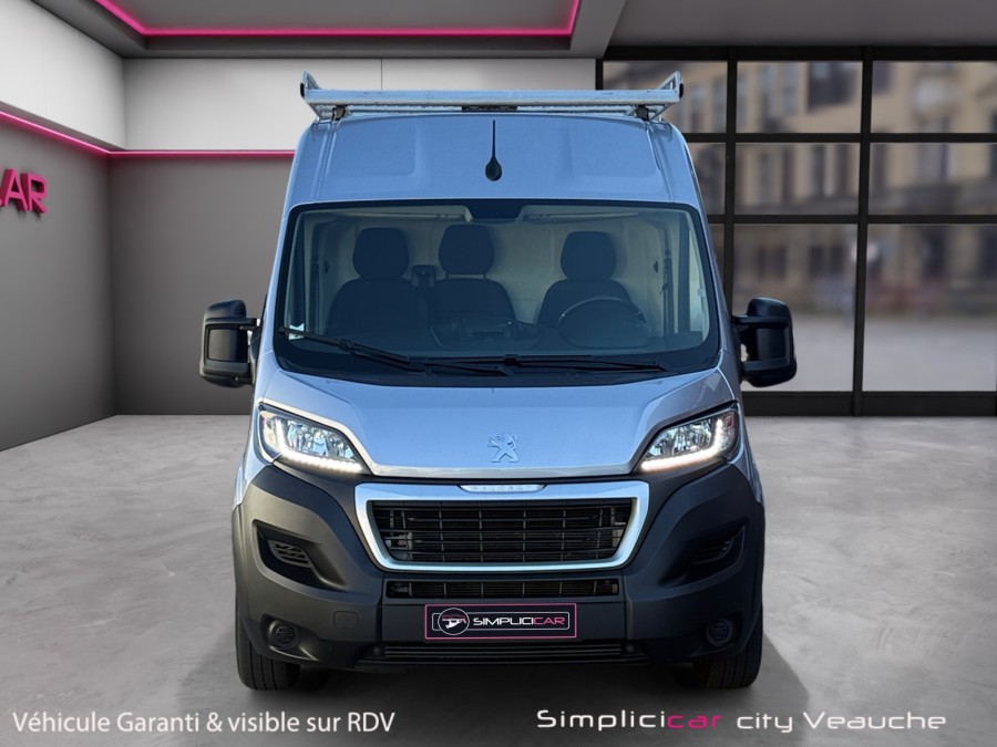 PEUGEOT d'occasion BOXER 2.2 BLUE HDI 140 VITRE 335 L3H2 HANDICAP de