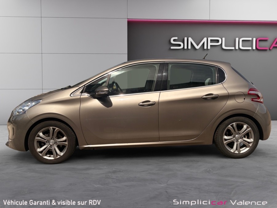 PEUGEOT d'occasion 208 1.6 e-HDi FAP Allure ETG6  5p de 2014 Valence
