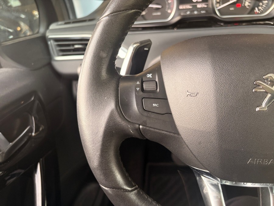 PEUGEOT d'occasion 208 1.6 e-HDi FAP Allure ETG6  5p de 2014 Valence