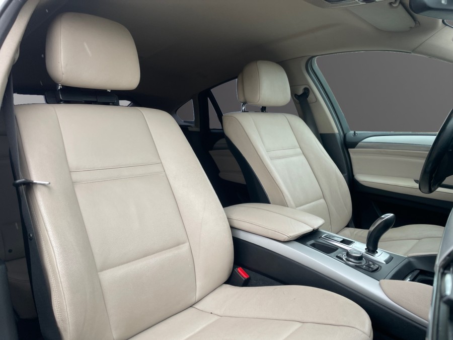 BMW d'occasion X6 xDrive40dA 306ch Exclusive de 2012 Royan (17)﻿