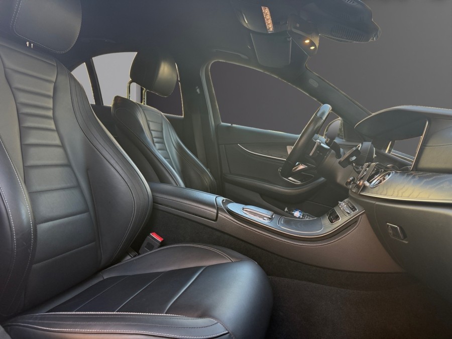 MERCEDES d'occasion CLASSE-E 220 D AMG LINE AUTO de 2022 Cannes (06)﻿