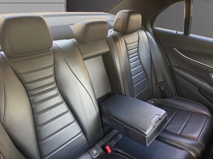 MERCEDES d'occasion CLASSE-E 220 D AMG LINE AUTO de 2022 Cannes (06)﻿