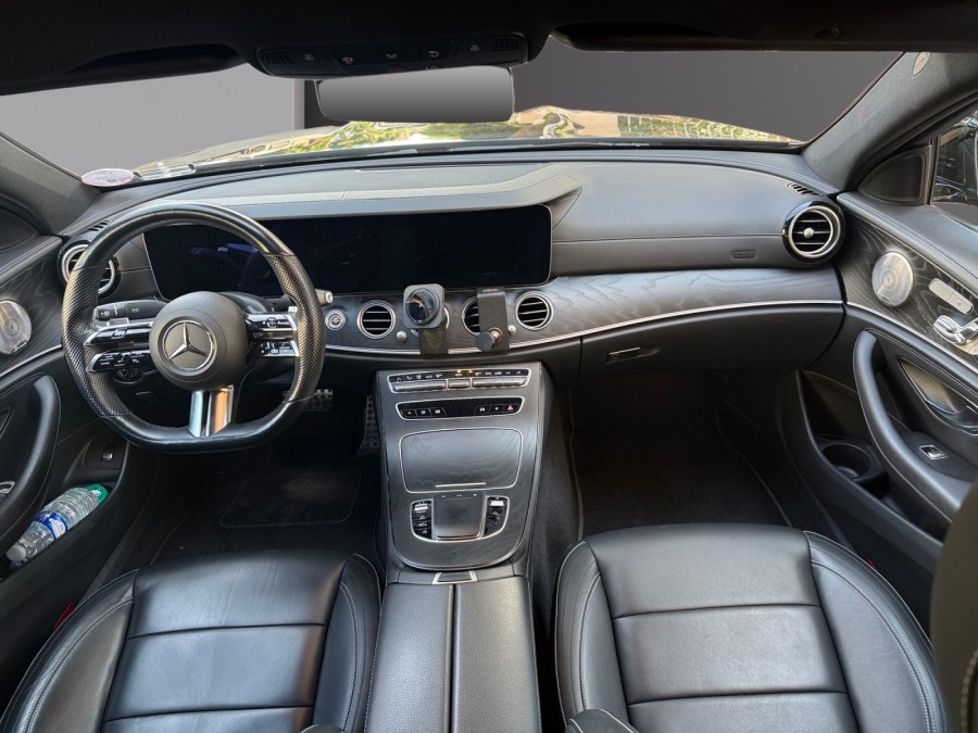 MERCEDES d'occasion CLASSE-E 220 D AMG LINE AUTO de 2022 Cannes (06)﻿