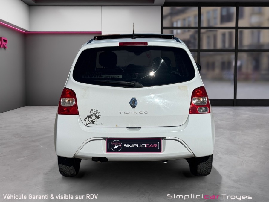 RENAULT d'occasion TWINGO 1.2 16v 75ch Night&Day de 2008 Troyes (10)﻿