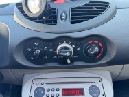 RENAULT d'occasion TWINGO 1.2 16v 75ch Night&Day de 2008 Troyes (10)﻿