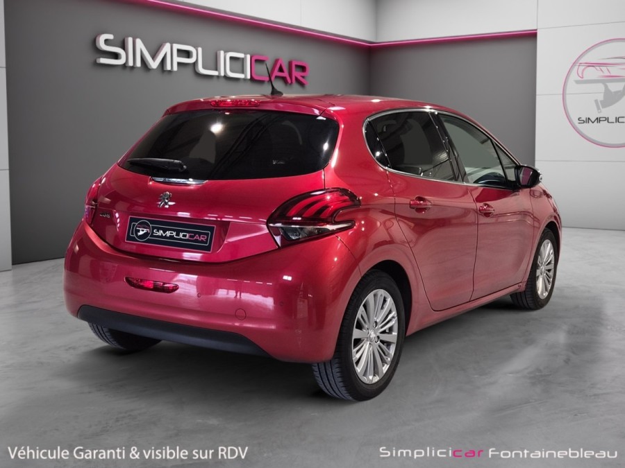 PEUGEOT d'occasion 208 AFFAIRE 1.2 PURE TECH 82 PREMIUM de 2019