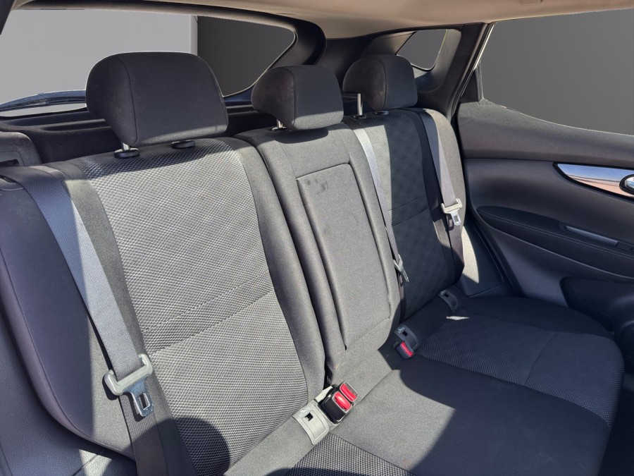 NISSAN d'occasion QASHQAI 1.2 DIG-T 115 N-CONNECTA de 2016 Orleans