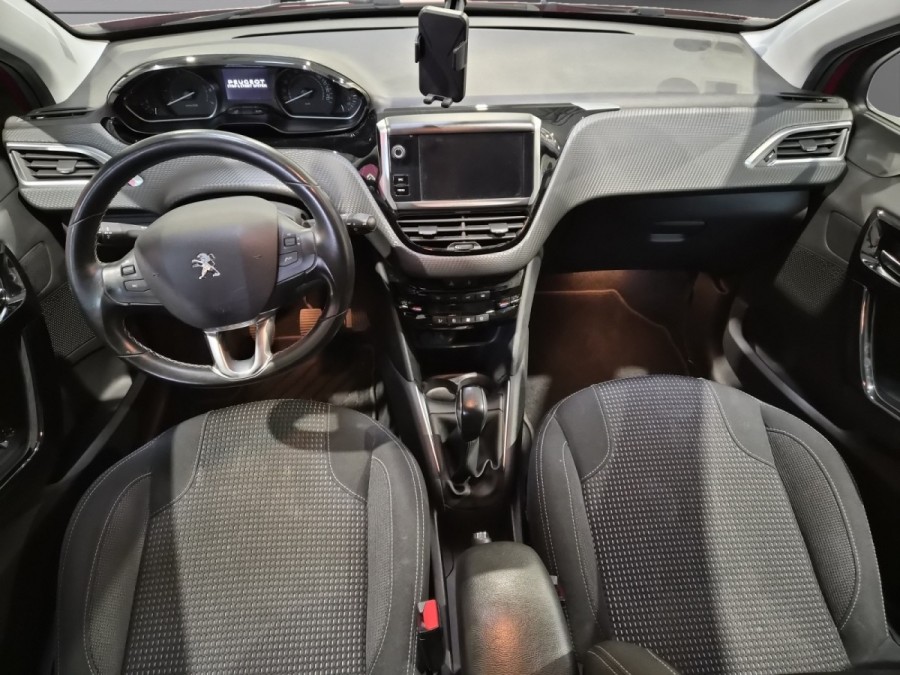 PEUGEOT d'occasion 208 AFFAIRE 1.2 PURE TECH 82 PREMIUM de 2019