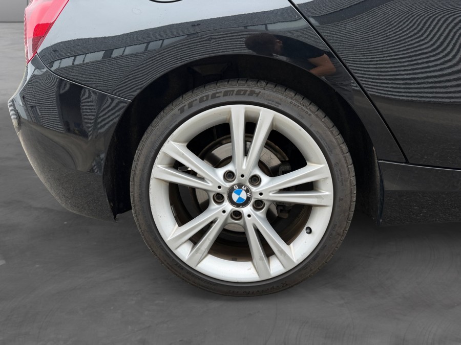 BMW d'occasion 118 2 D 143 PREMIERE de 2013 Vannes (56)﻿