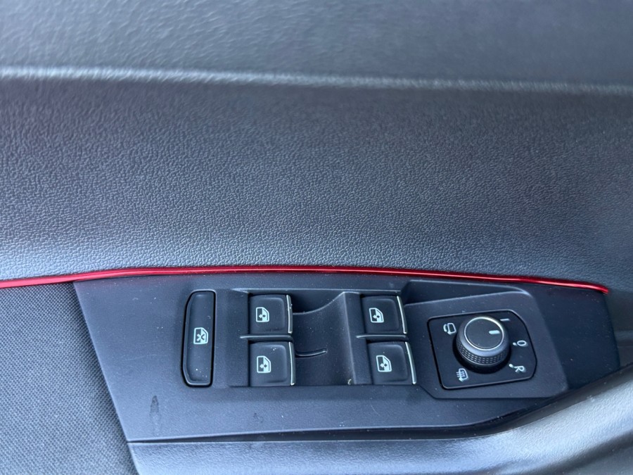 VOLKSWAGEN d'occasion TAIGO 1.0 TSI 110 LIFE PLUS DSG de 2023