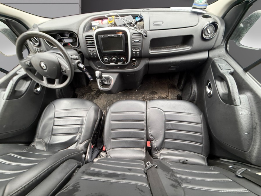 RENAULT d'occasion TRAFIC L1H1 1200 KG DCI 145 ENERGY EDC CONFORT de