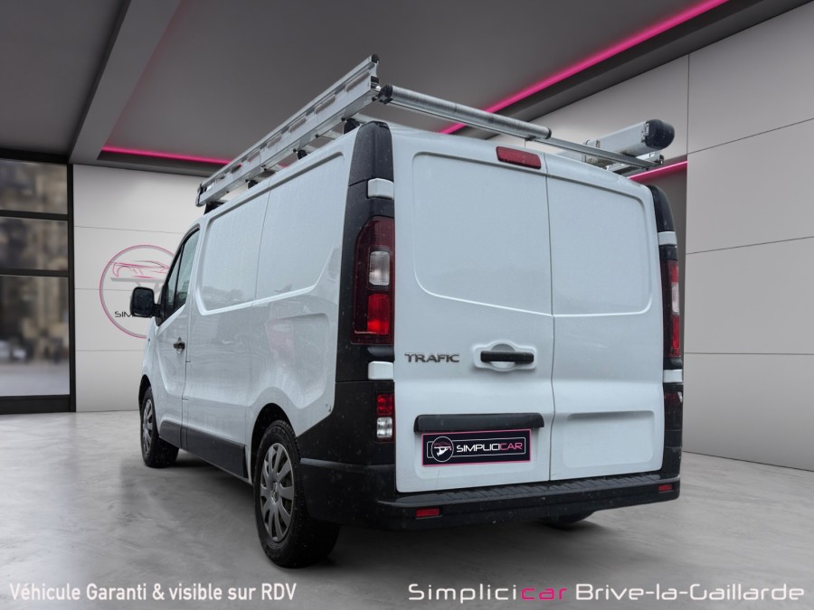 RENAULT d'occasion TRAFIC L1H1 1200 KG DCI 145 ENERGY EDC CONFORT de