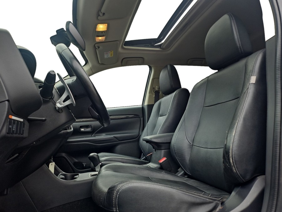 MITSUBISHI d'occasion OUTLANDER 2.2 DI-D 150ch Intense Navi 4WD BVA 7