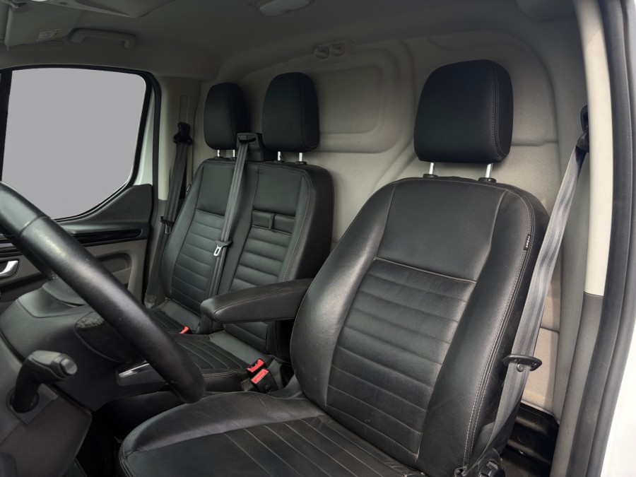 FORD d'occasion TRANSIT CUSTOM 2.0 130 de 2022 Pamiers (09)﻿