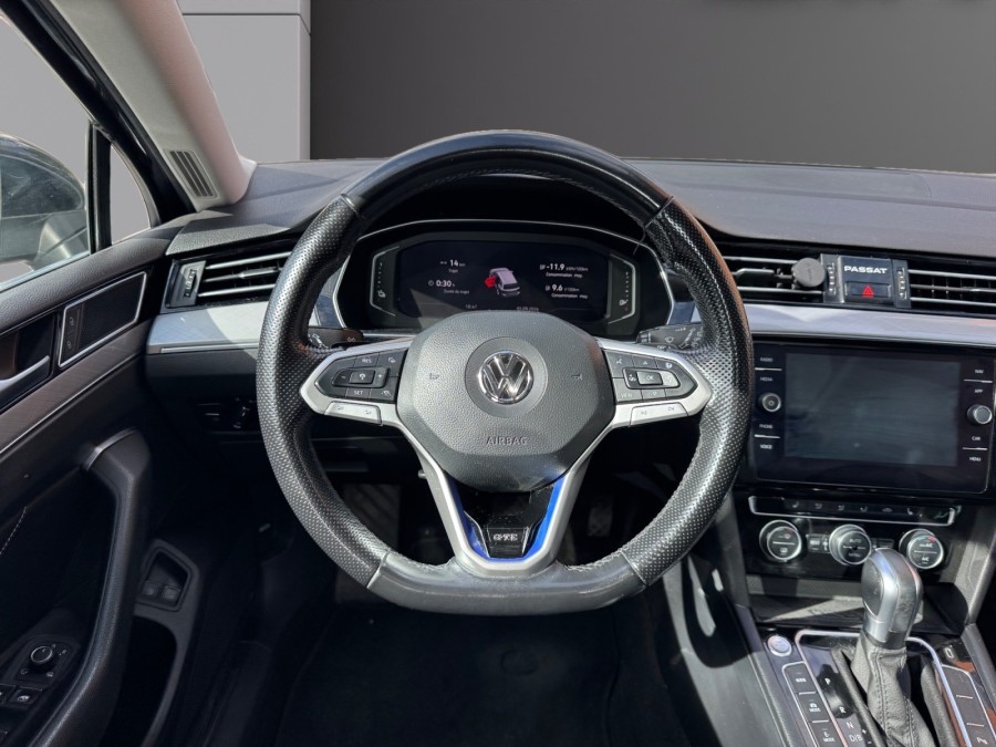 VOLKSWAGEN d'occasion PASSAT B8 VARIANT SW 1.4 TSI 218 GTE DSG PH2 de