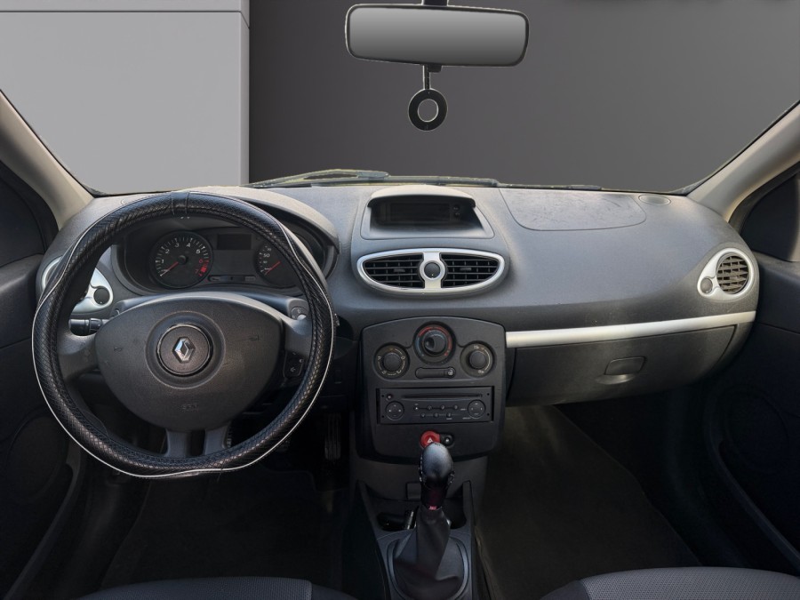 RENAULT d'occasion CLIO 1.2 16v 75ch Authentique 5p de 2009 Méry Sur