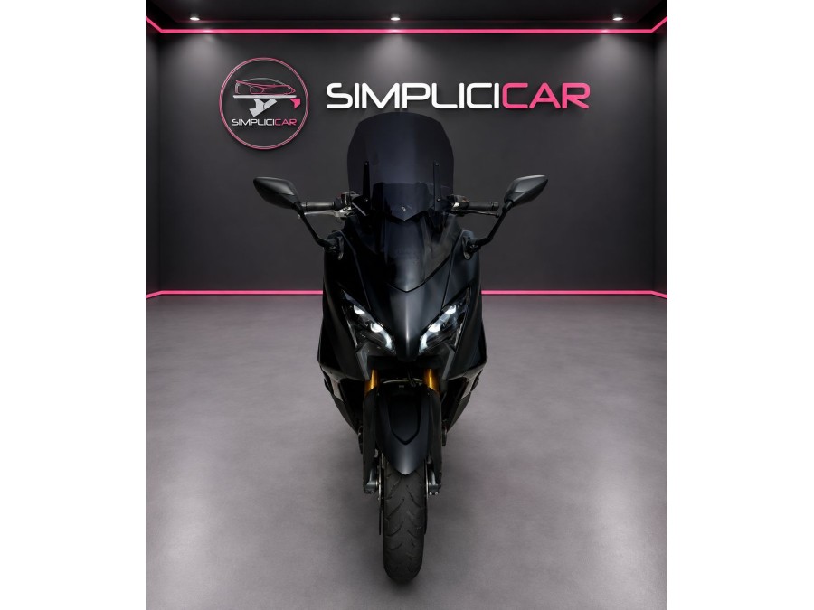 YAMAHA d'occasion TMAX YAMAHA T-MAX 560 de 2025 Nice (06)﻿