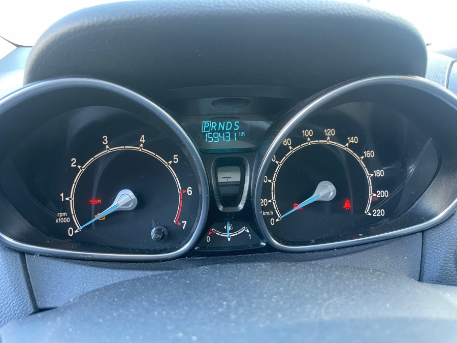 FORD d'occasion B-MAX 1.6 105 ch TITANIUM POWERSHIFT de 2013 Royan