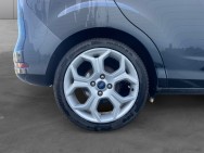 FORD d'occasion B-MAX 1.6 105 ch TITANIUM POWERSHIFT de 2013 Royan